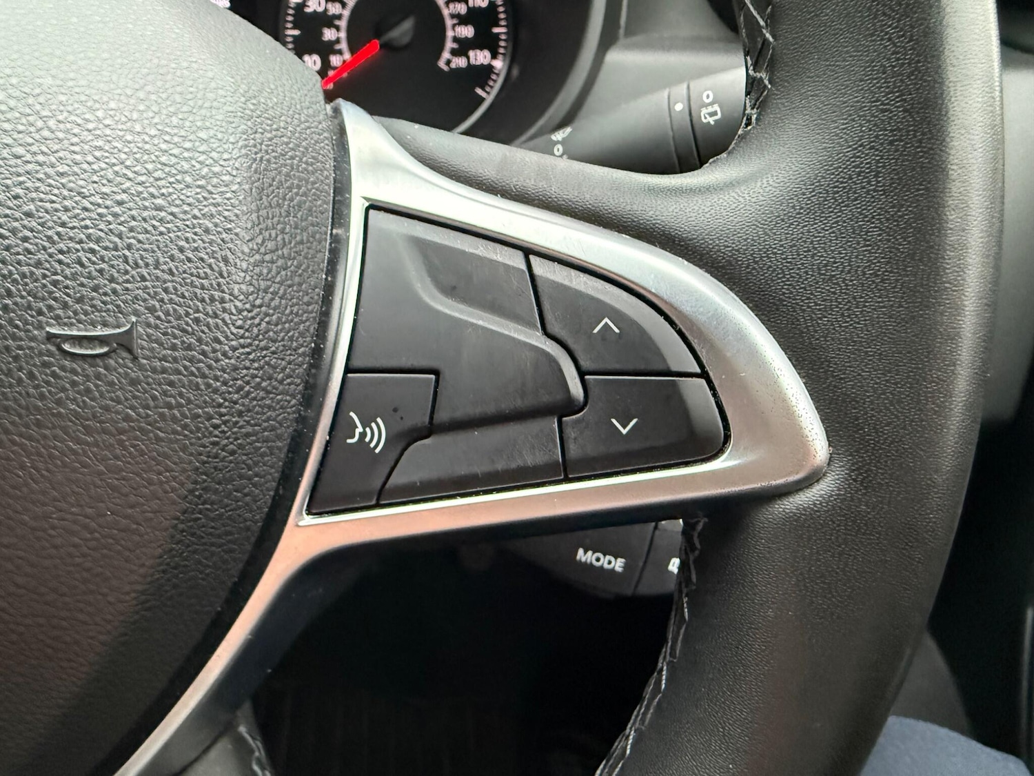 Used Dacia Duster 2023 for sale - 77611590: Photo 30