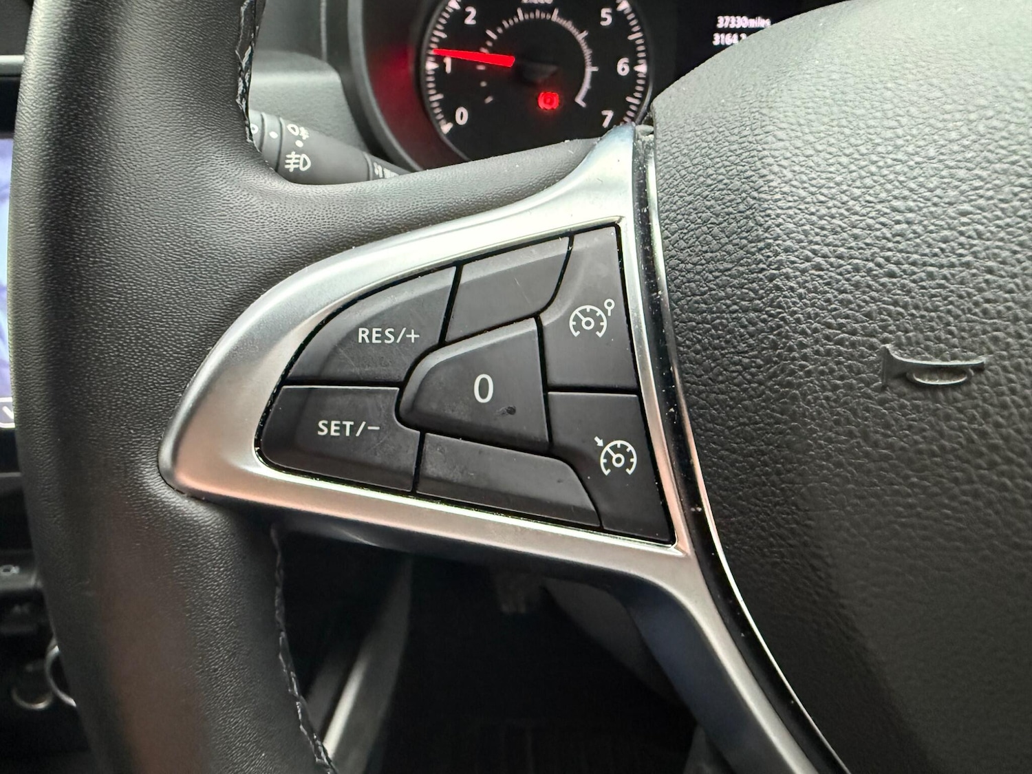 Used Dacia Duster 2023 for sale - 77611590: Photo 31