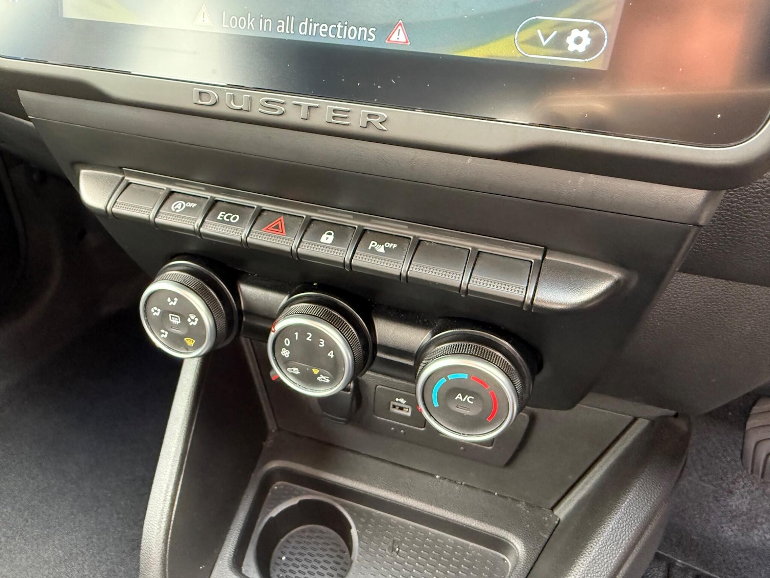 Used Dacia Duster 2022 for sale - 76122437: Photo 26