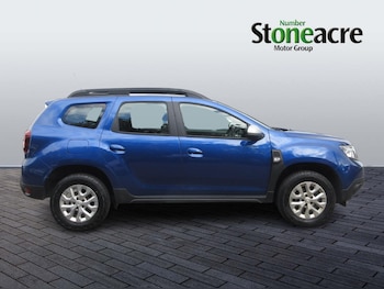 Used Dacia Duster 2022 for sale - 76122437: Photo 2
