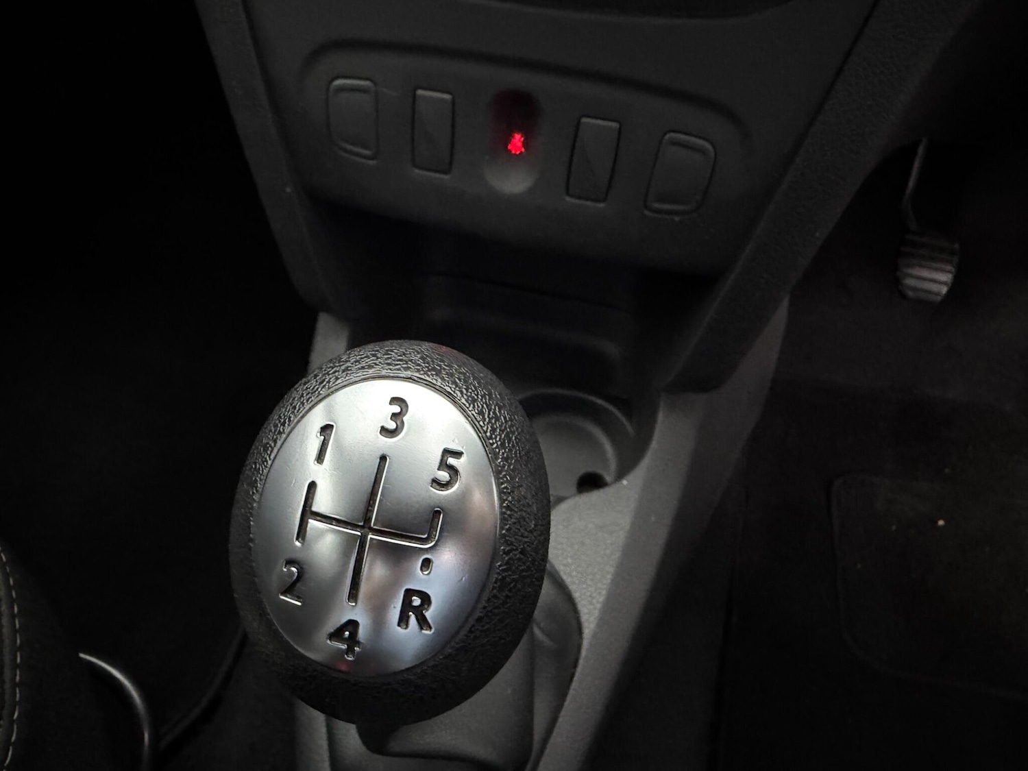 Used Dacia Sandero Stepway 2019 for sale - 77524897: Photo 11