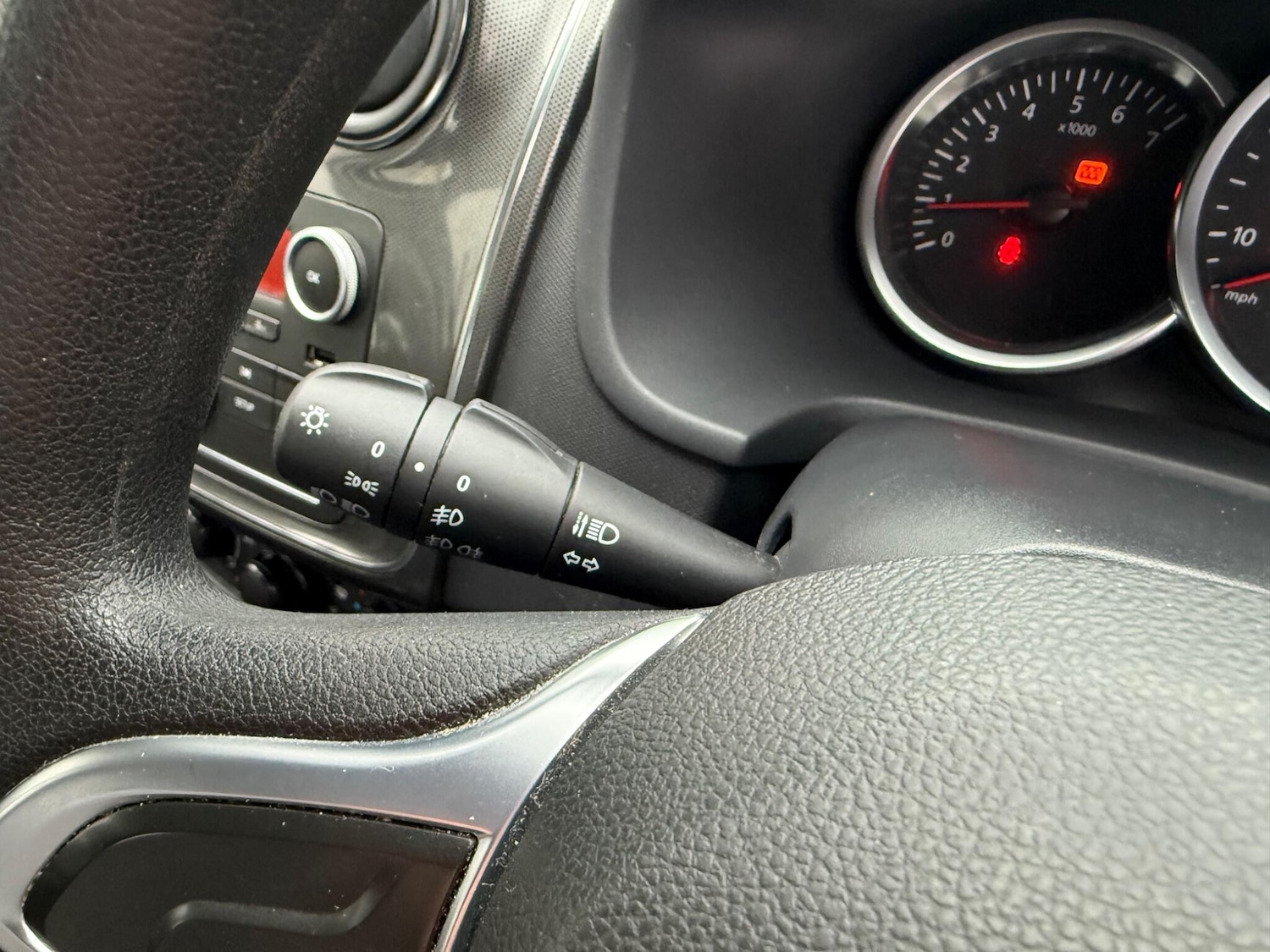 Used Dacia Sandero Stepway 2019 for sale - 77524897: Photo 17