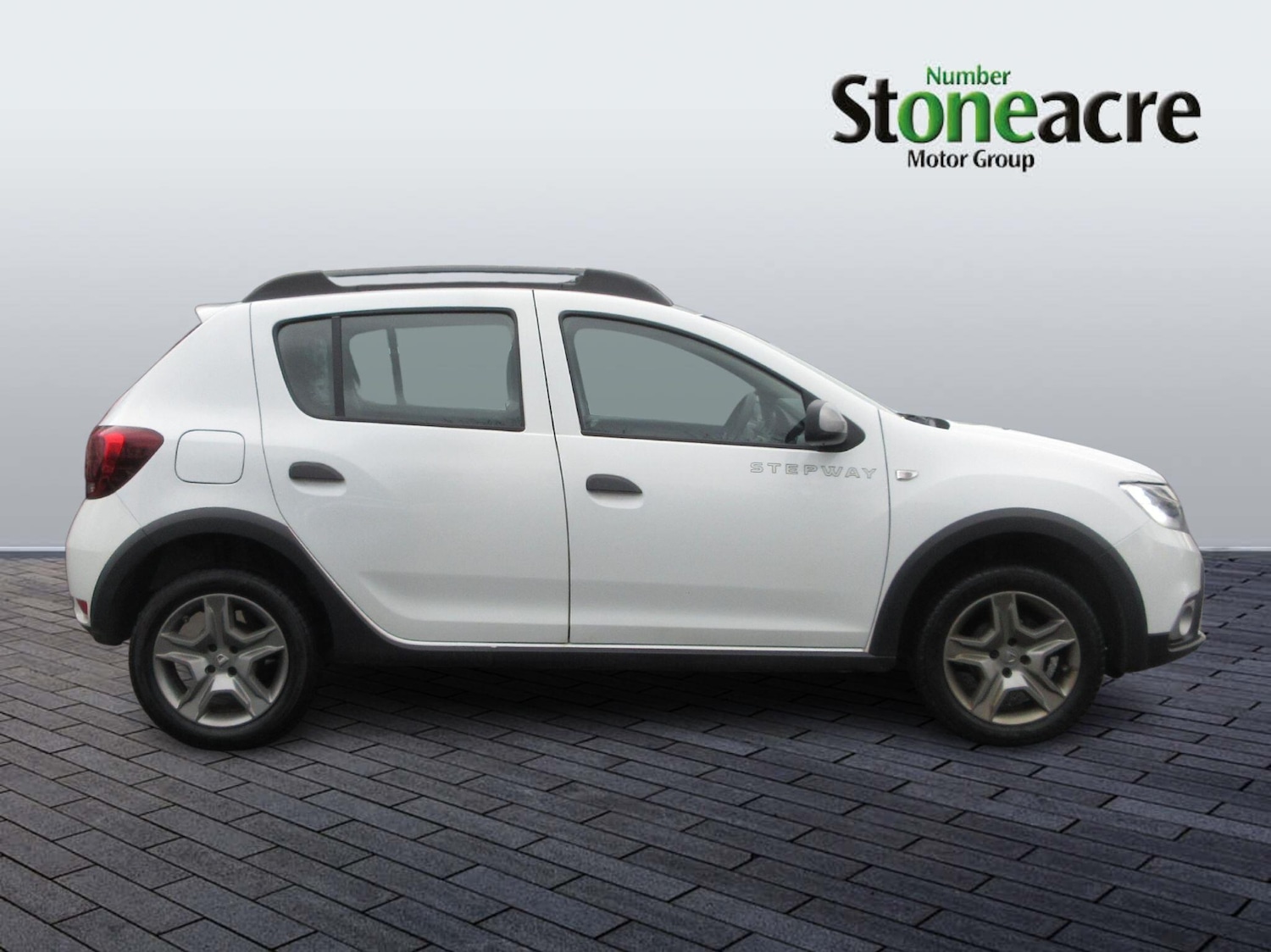 Used Dacia Sandero Stepway 2019 for sale - 77524897: Photo 8