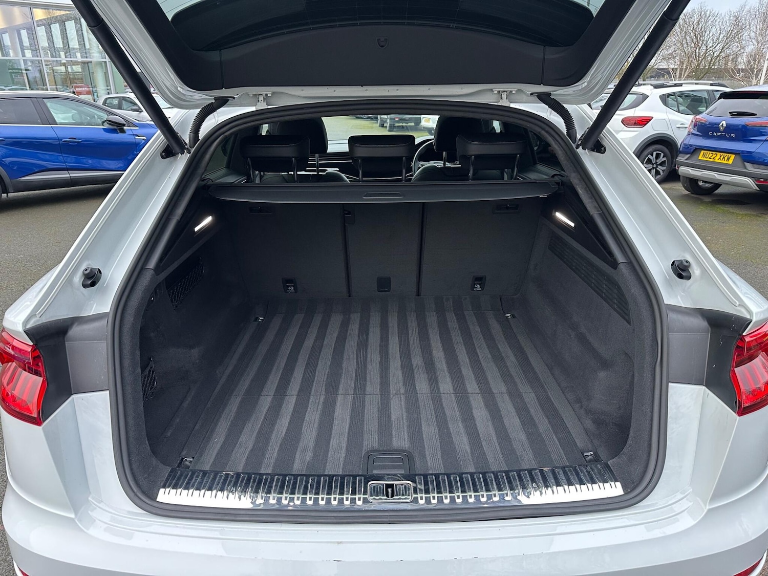 Used Audi Q8 2021 for sale - 77425680: Photo 14