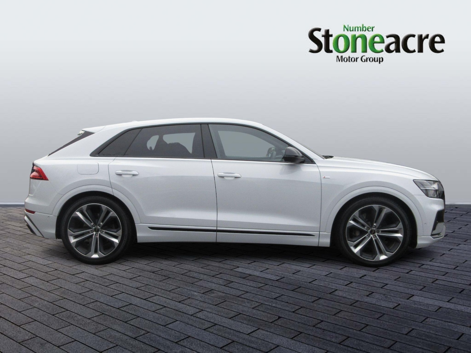 Used Audi Q8 2021 for sale - 77425680: Photo 2