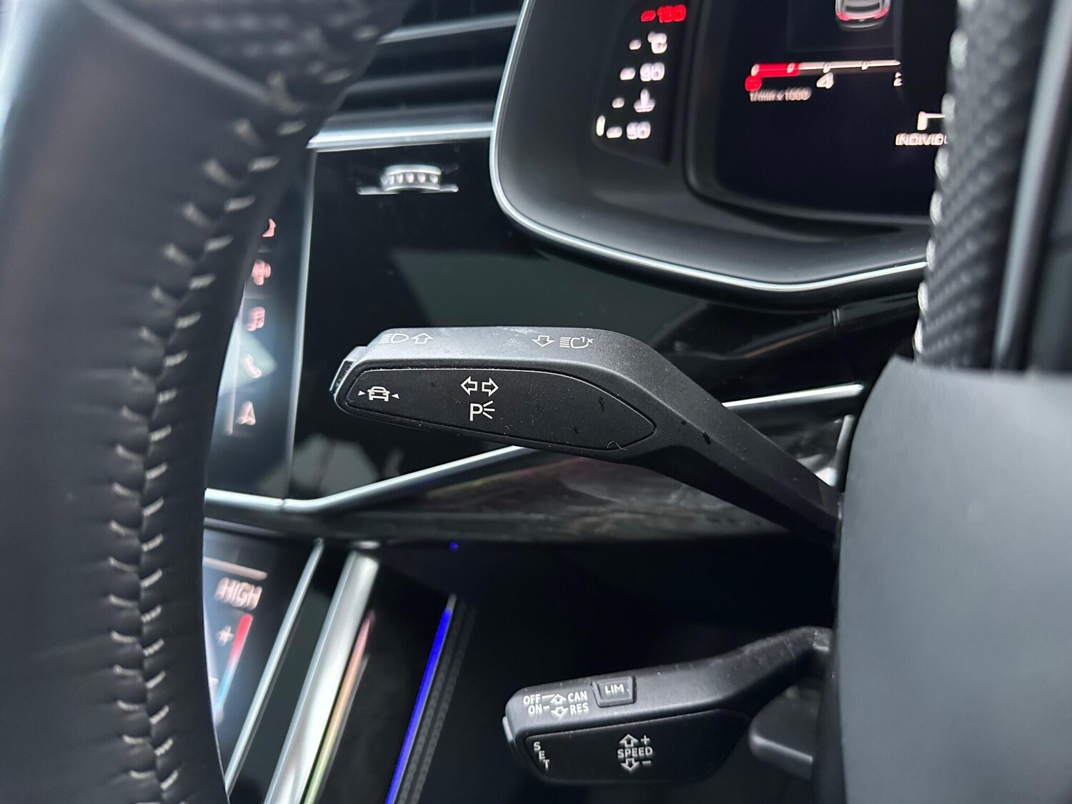 Used Audi Q8 2021 for sale - 77425680: Photo 29