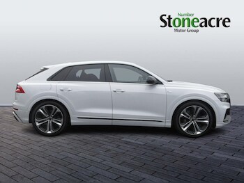 Used Audi Q8 2021 for sale - 77425680: Photo