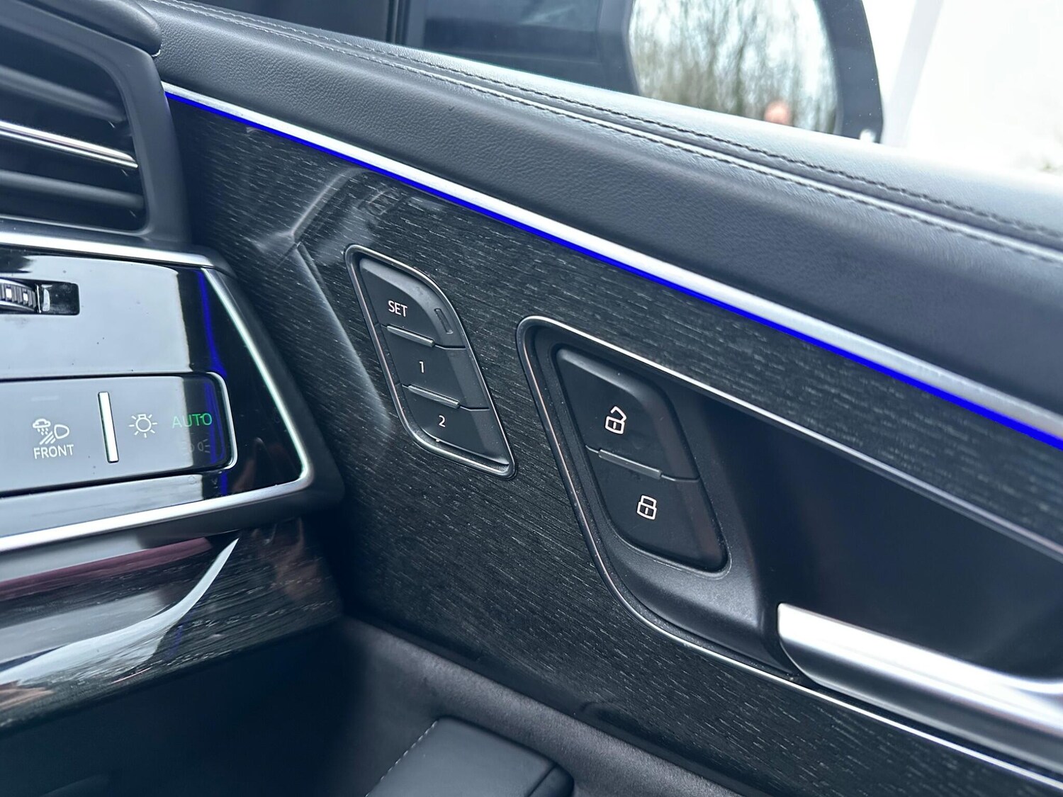 Used Audi Q8 2021 for sale - 77425680: Photo 32