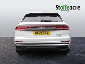 Used Audi Q8 2021 for sale - 77425680: Photo