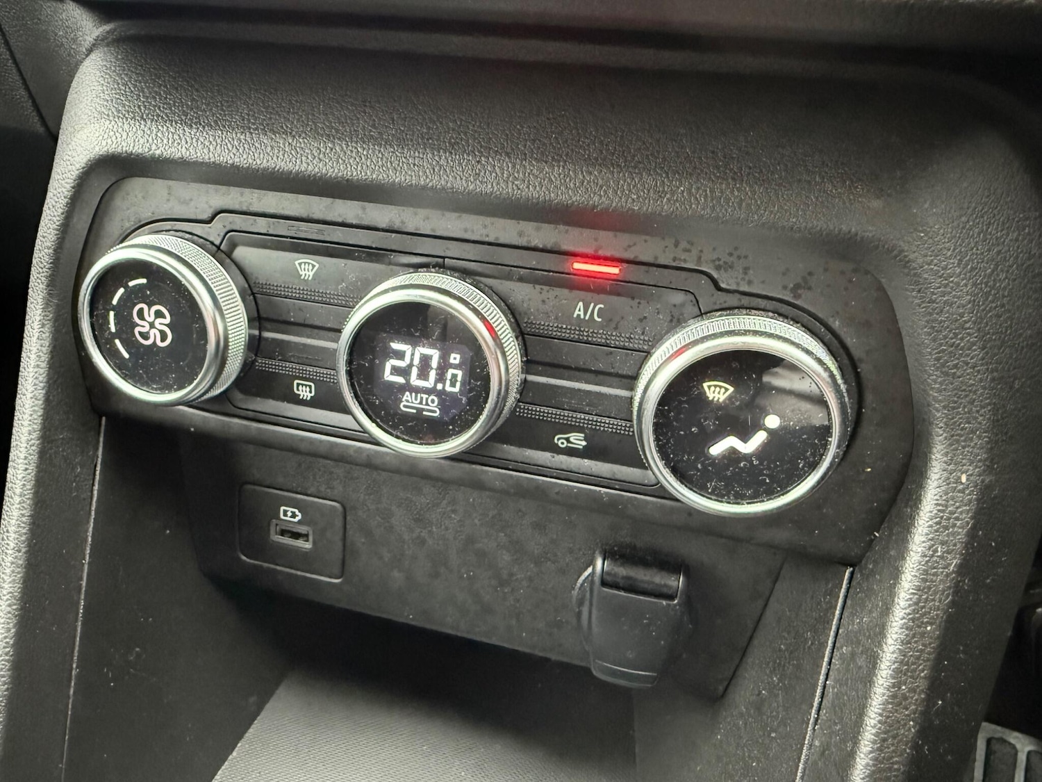 Used Dacia Sandero Stepway 2022 for sale - 77267025: Photo 32