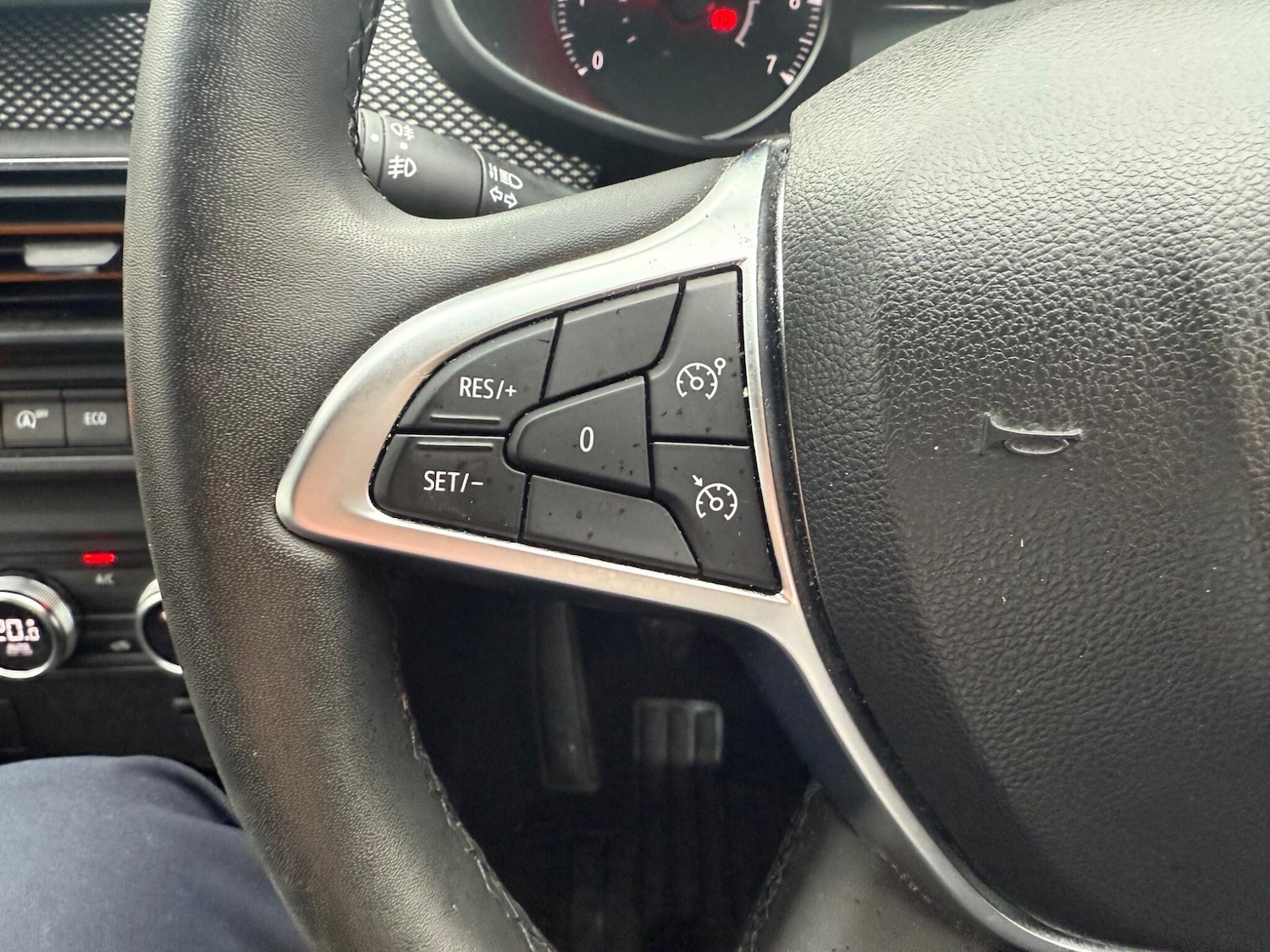 Used Dacia Sandero Stepway 2022 for sale - 77267025: Photo 34