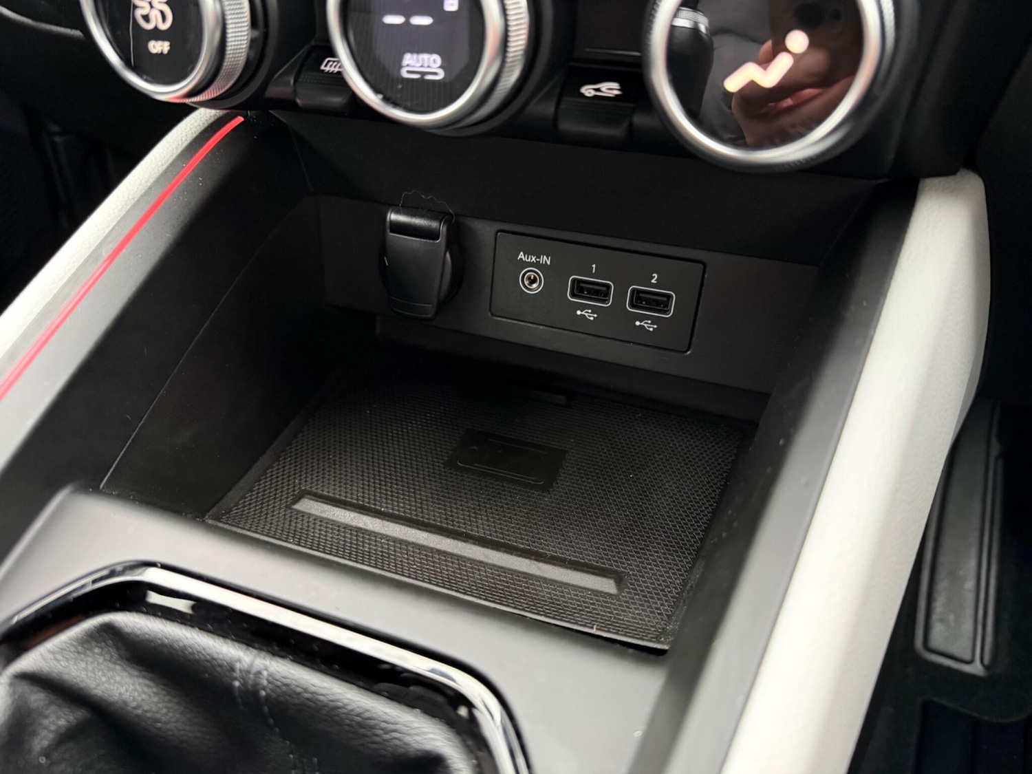 Used Renault Clio 2022 for sale - 77709930: Photo 33