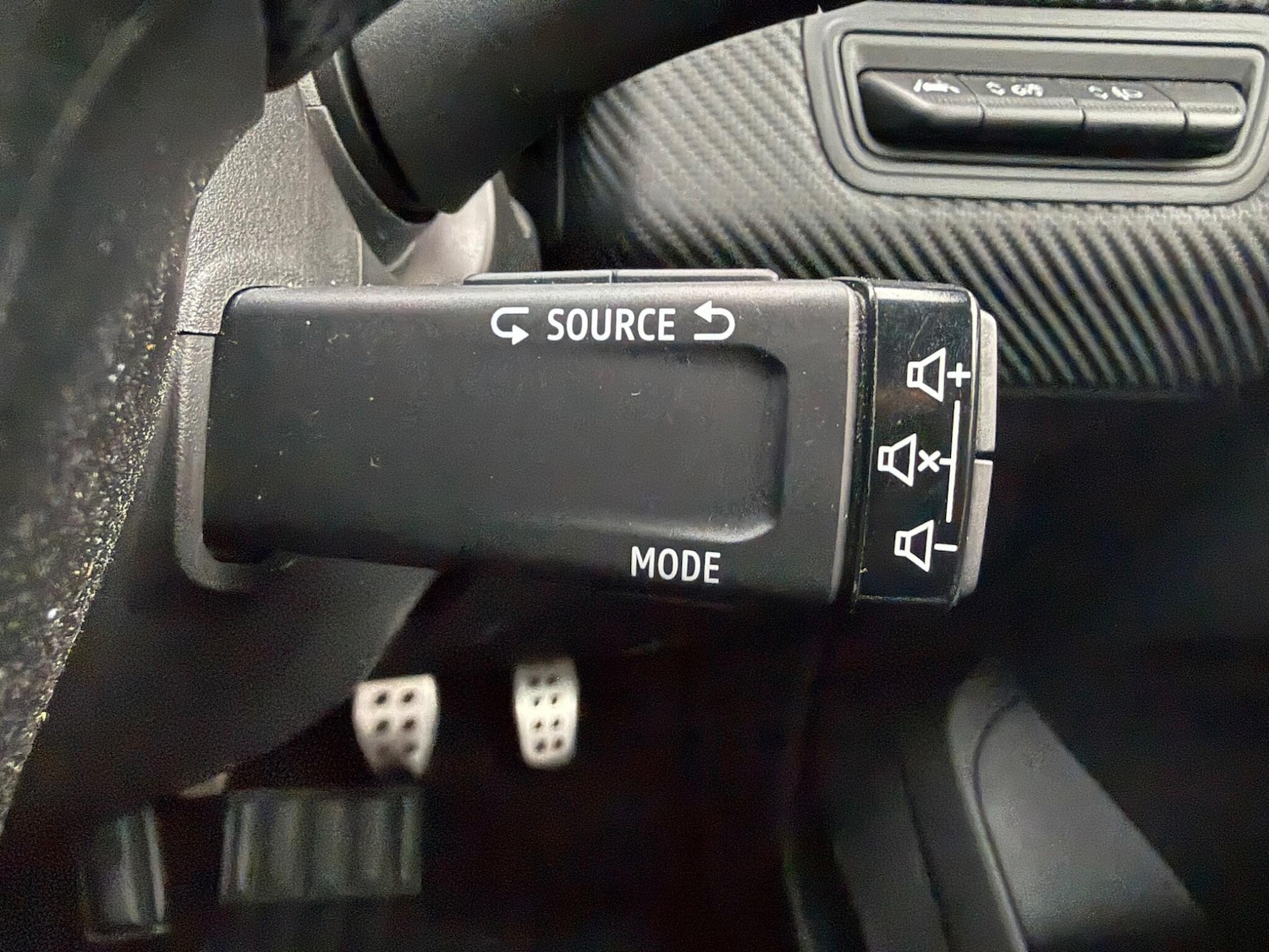 Used Renault Clio 2020 for sale - 77425752: Photo 37