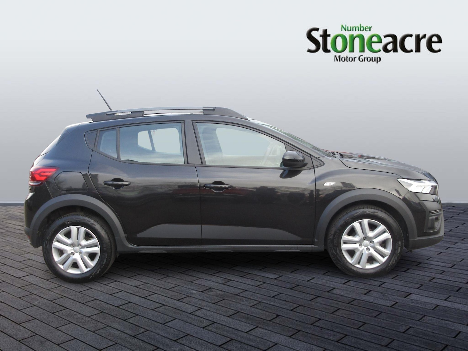 Used Dacia Sandero Stepway 2024 for sale - 77807783: Photo 2