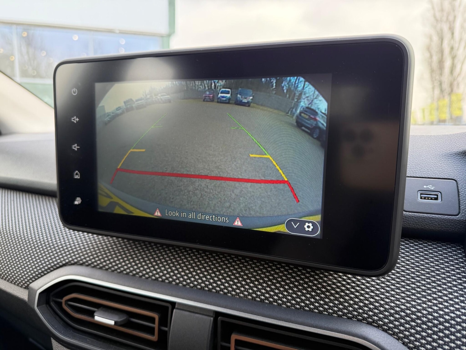 Used Dacia Sandero Stepway 2024 for sale - 77807783: Photo 28