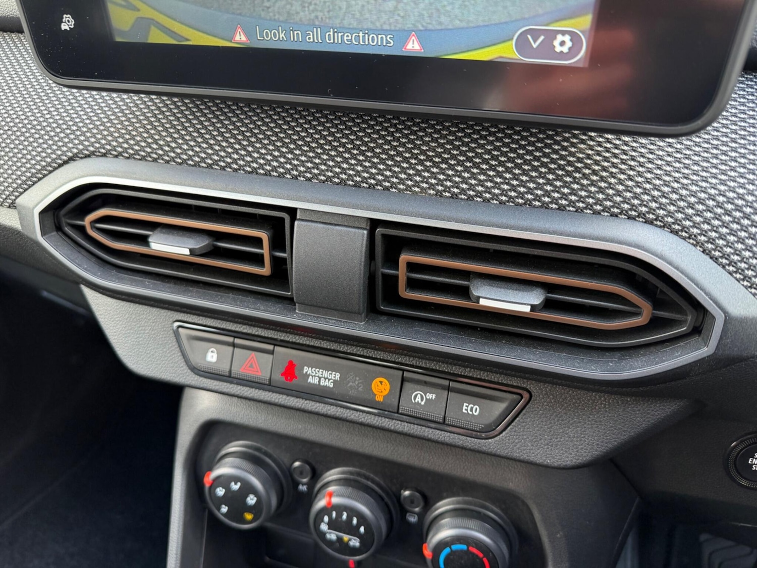 Used Dacia Sandero Stepway 2024 for sale - 77807783: Photo 29