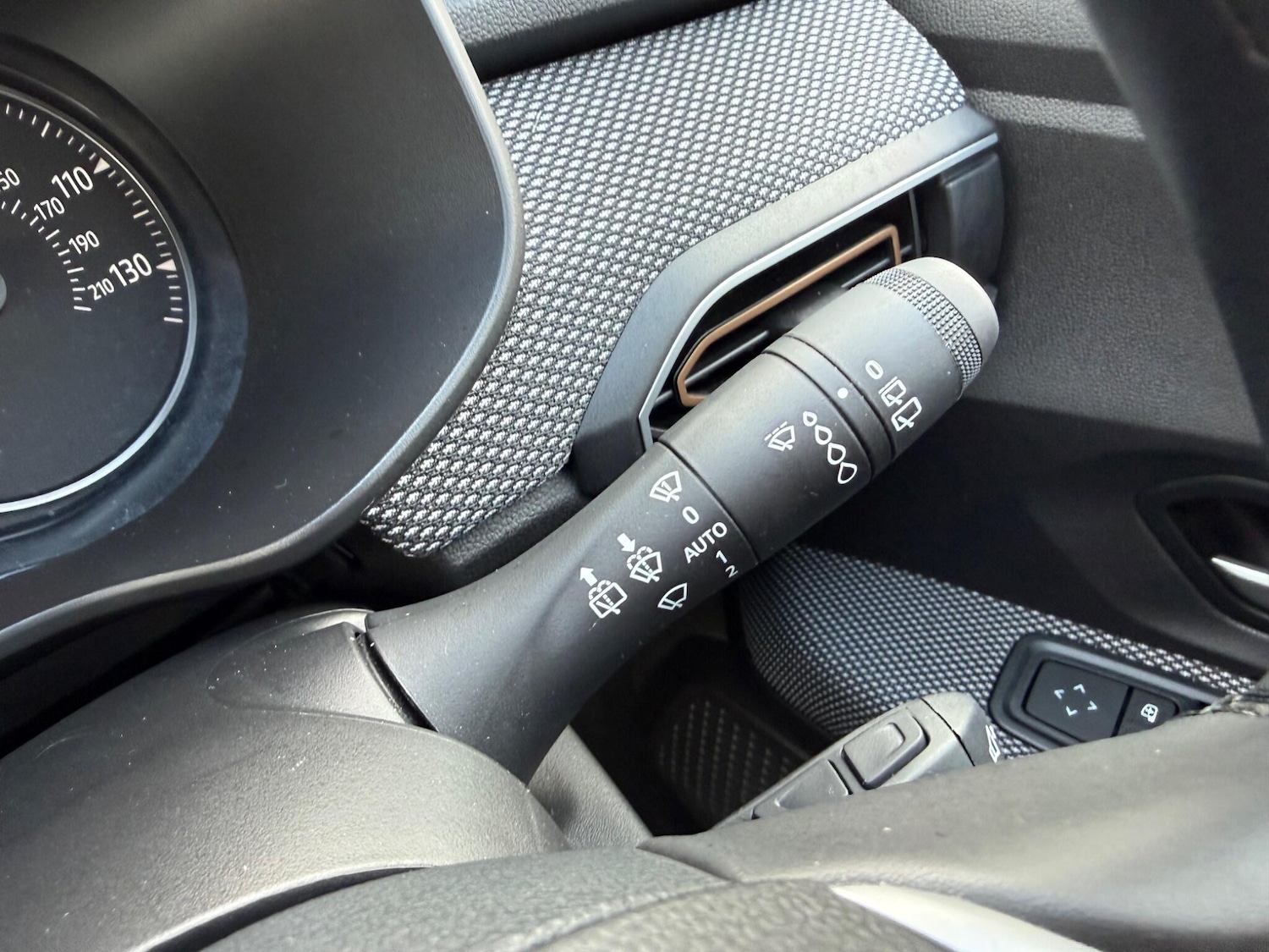 Used Dacia Sandero Stepway 2024 for sale - 77807783: Photo 36