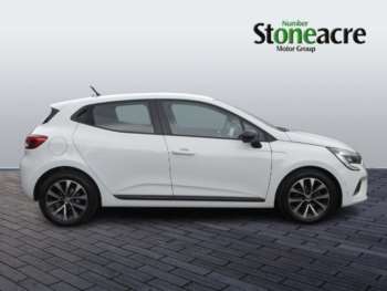 Used Renault Clio 2022 for sale - 75237631: Photo