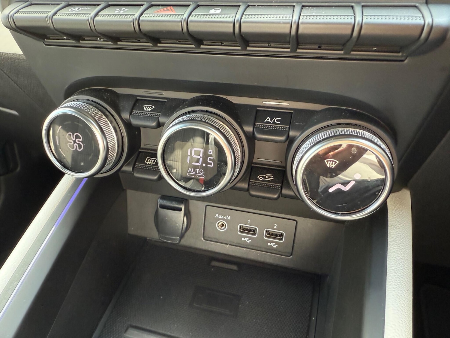 Used Renault Clio 2023 for sale - 76484733: Photo 30