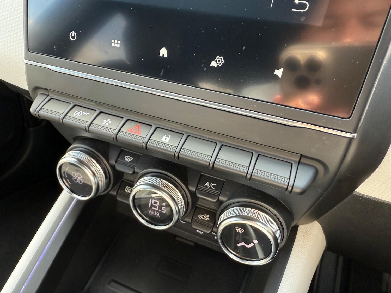 Used Renault Clio 2023 for sale - 76484733: Photo 31