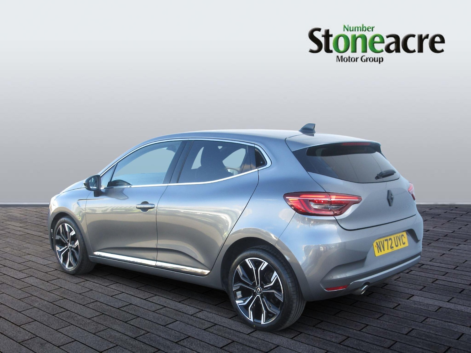 Used Renault Clio 2023 for sale - 76484733: Photo 5