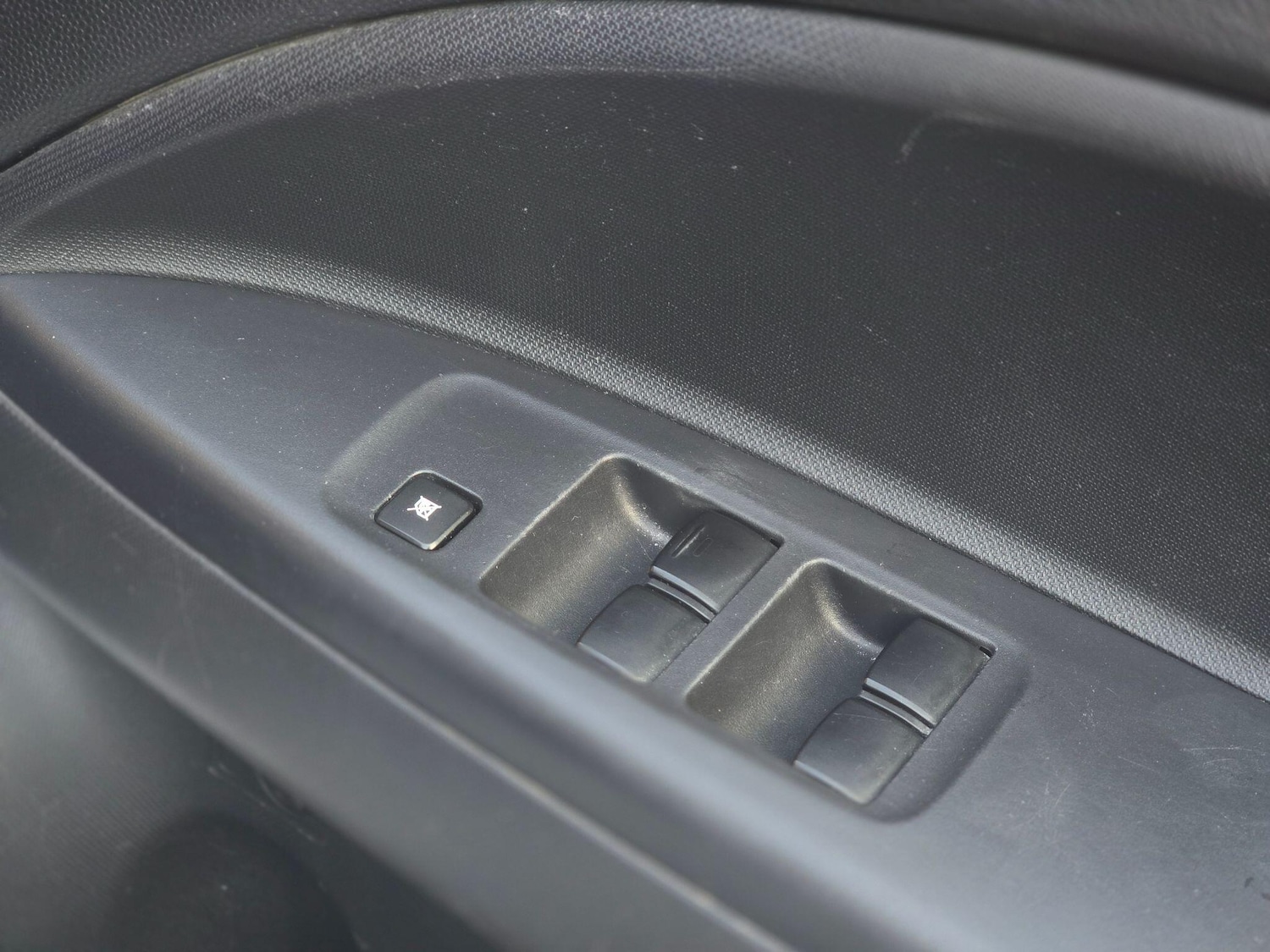 Used Mitsubishi Mirage for sale - 77769136: Photo 34