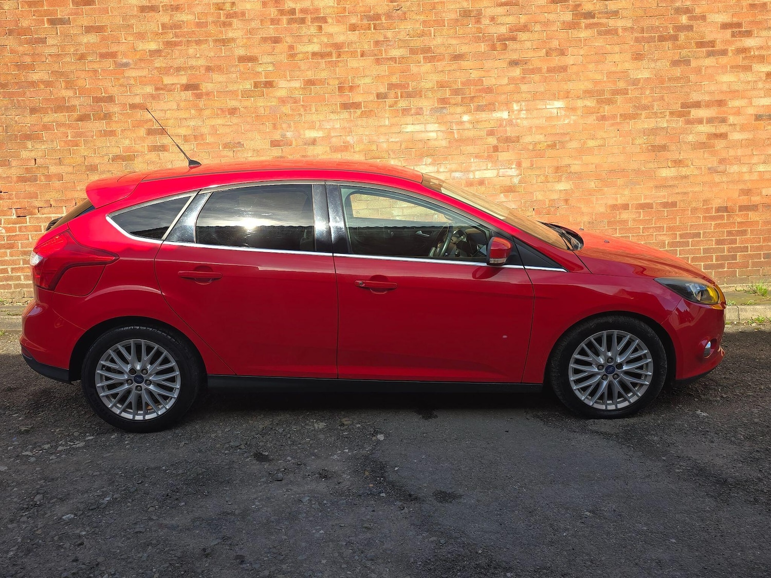 Used Ford Focus for sale - 77768110: Photo 10
