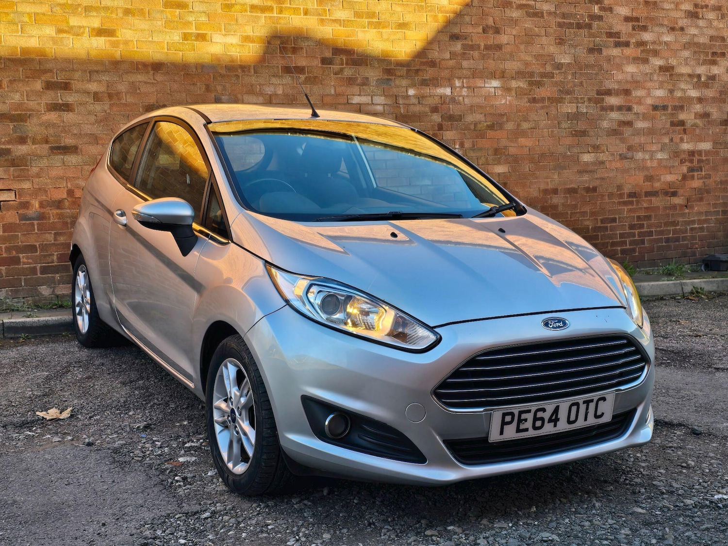 Used Ford Fiesta for sale - 77768616: Photo 2