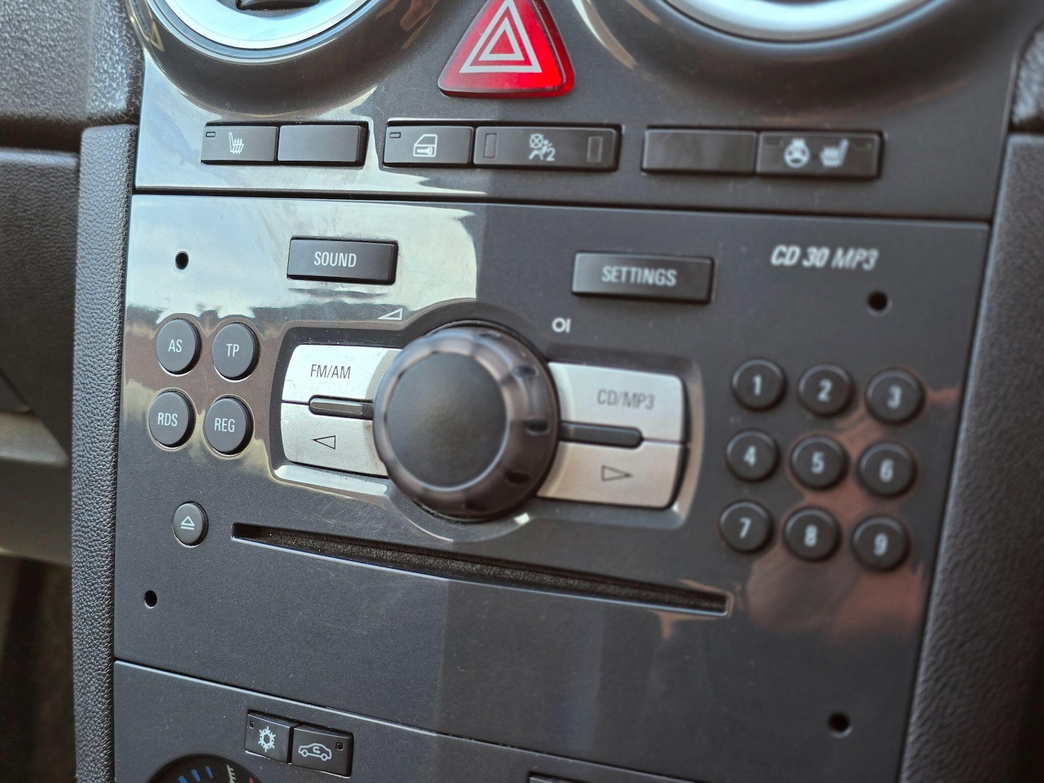 Used Vauxhall Corsa for sale - 77768359: Photo 33