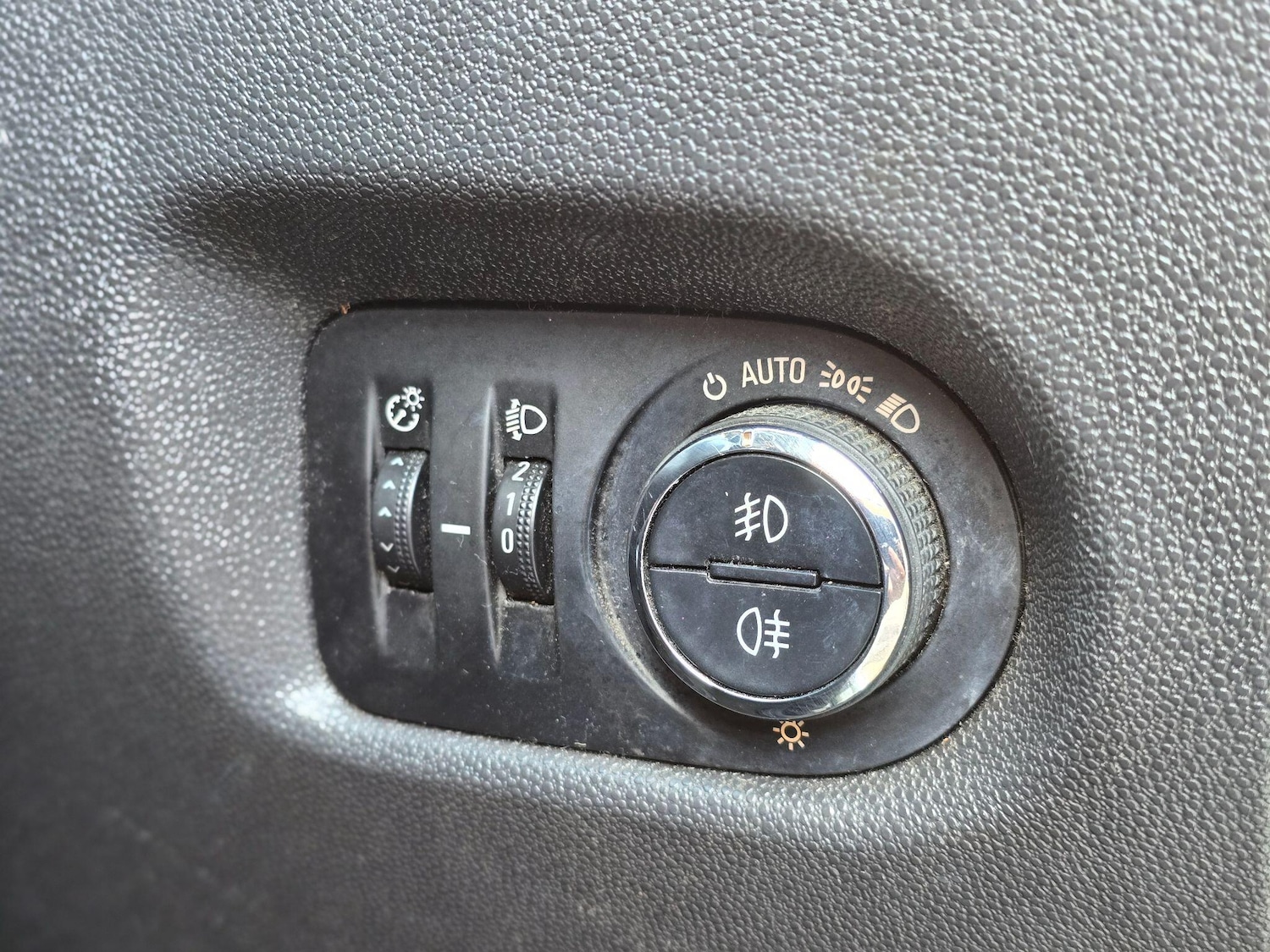 Used Vauxhall Corsa for sale - 77768359: Photo 37