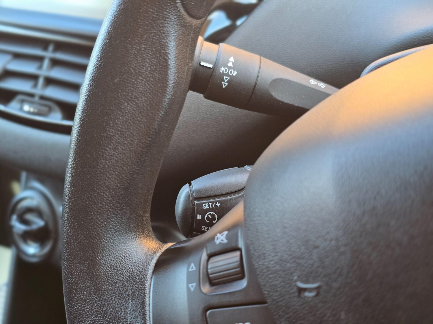 Used Peugeot 208 for sale - 77768376: Photo 26