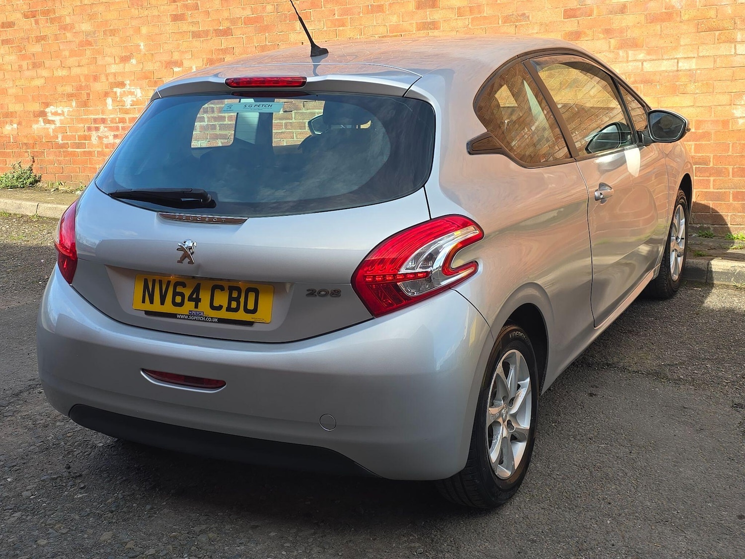 Used Peugeot 208 for sale - 77768376: Photo 9