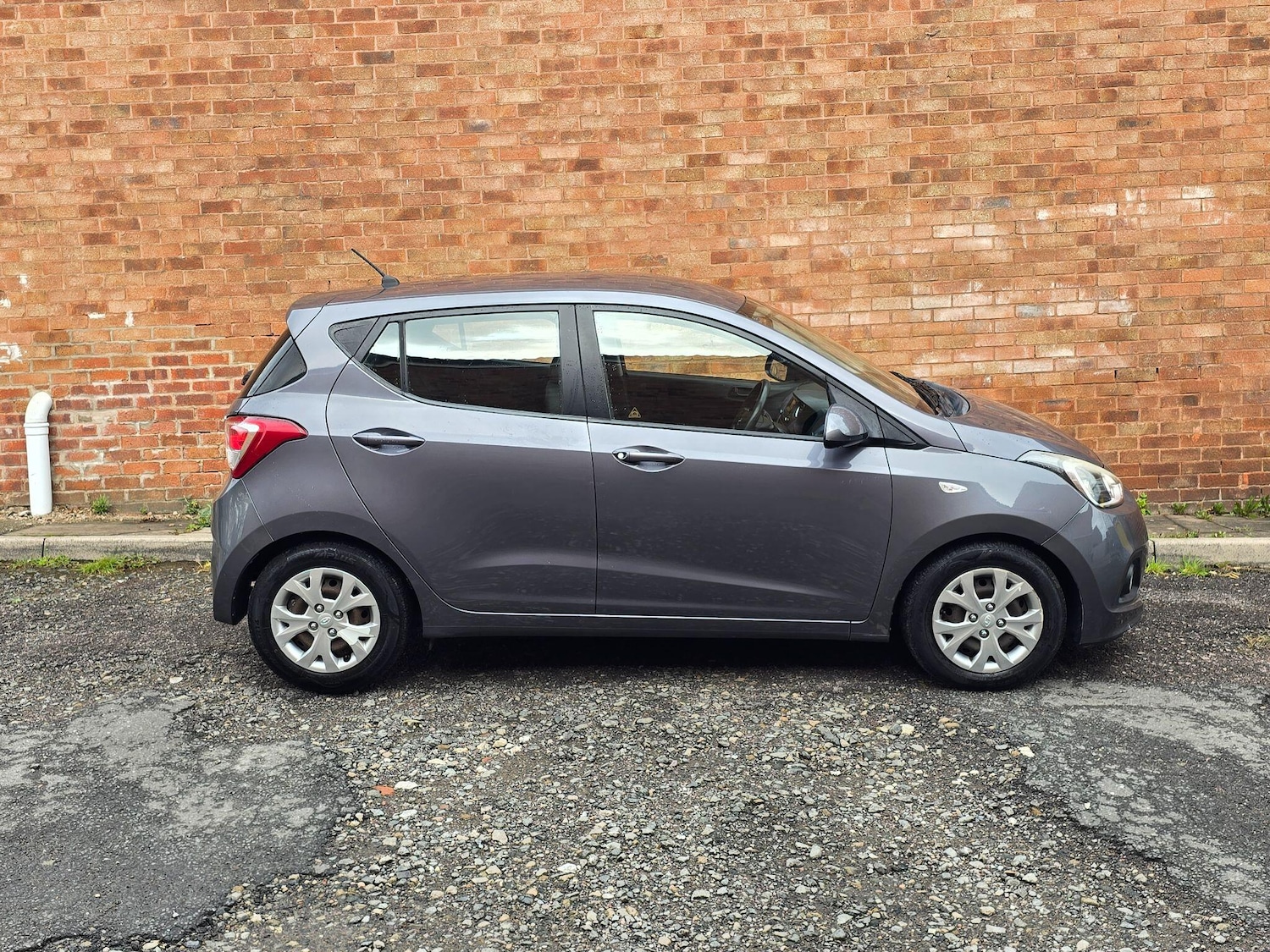 Used Hyundai i10 for sale - 77768503: Photo 10