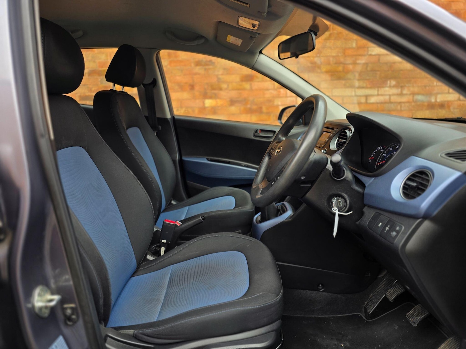 Used Hyundai i10 for sale - 77768503: Photo 17