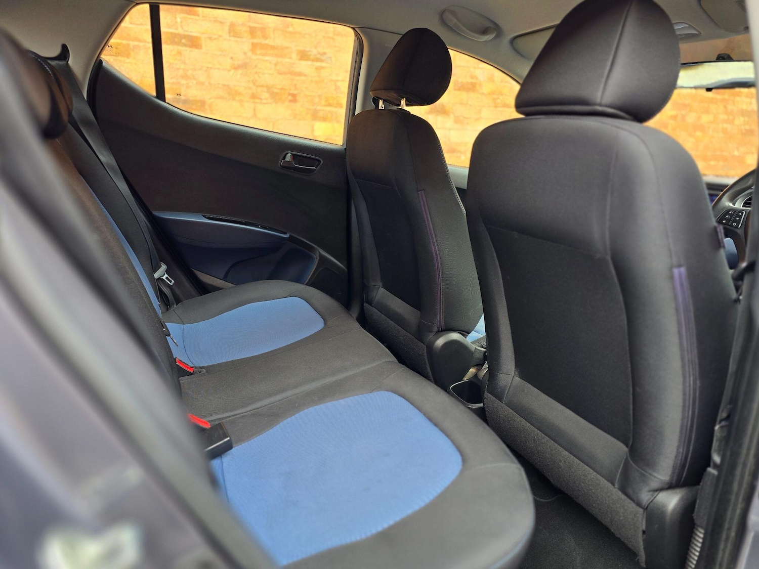 Used Hyundai i10 for sale - 77768503: Photo 21