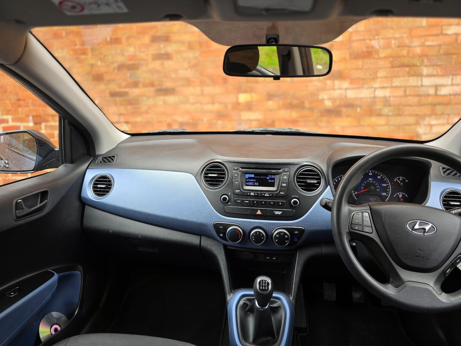 Used Hyundai i10 for sale - 77768503: Photo 24