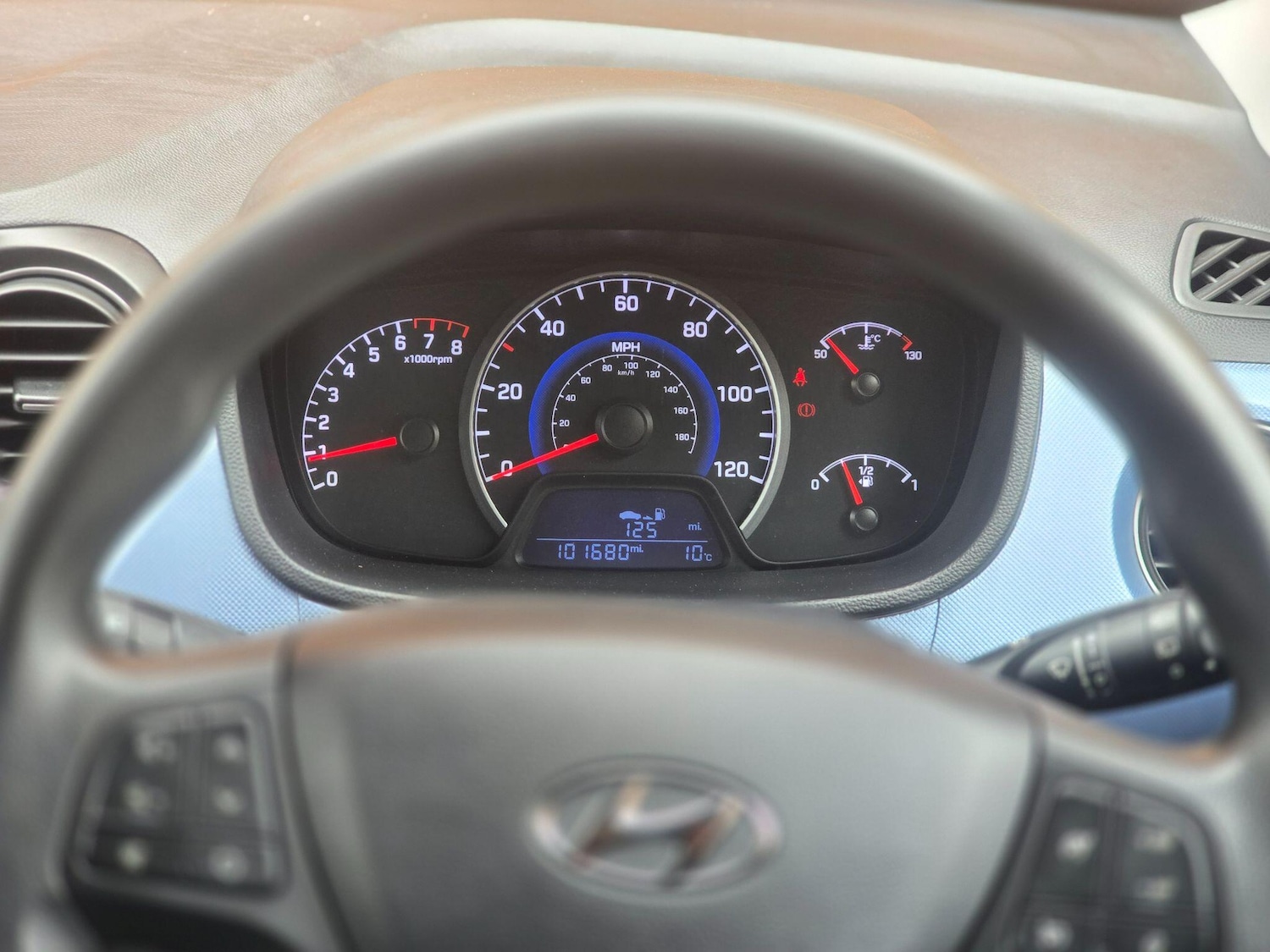 Used Hyundai i10 for sale - 77768503: Photo 26