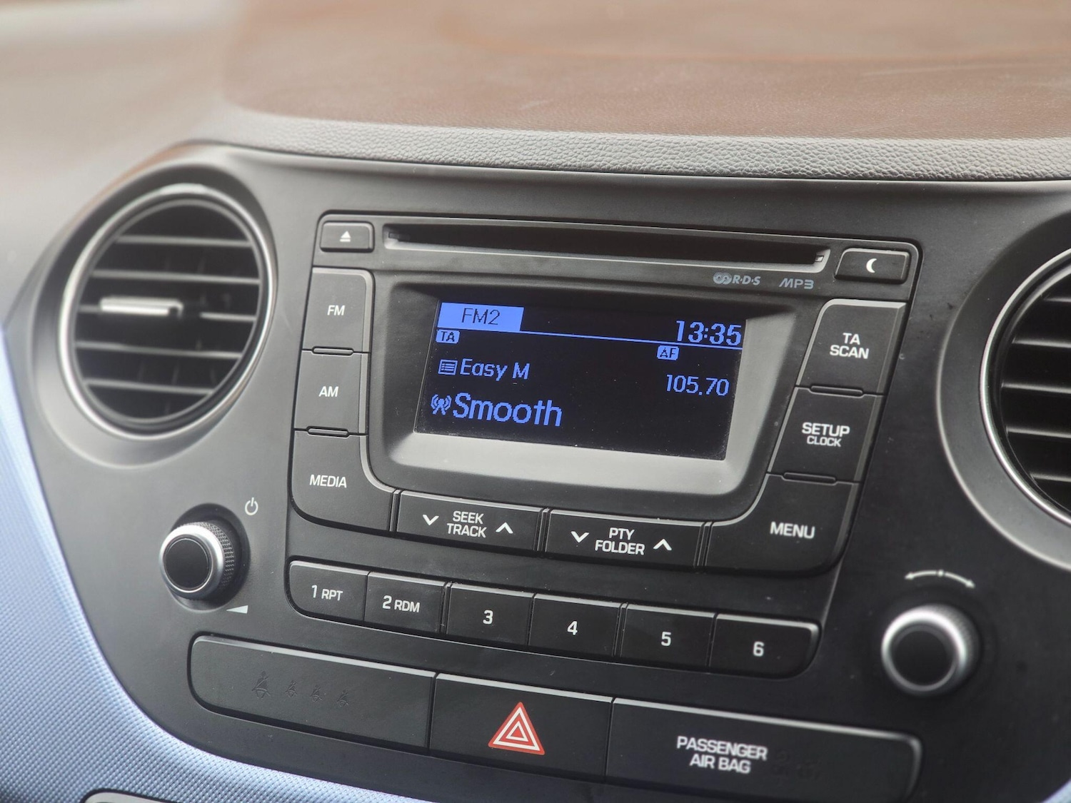 Used Hyundai i10 for sale - 77768503: Photo 30