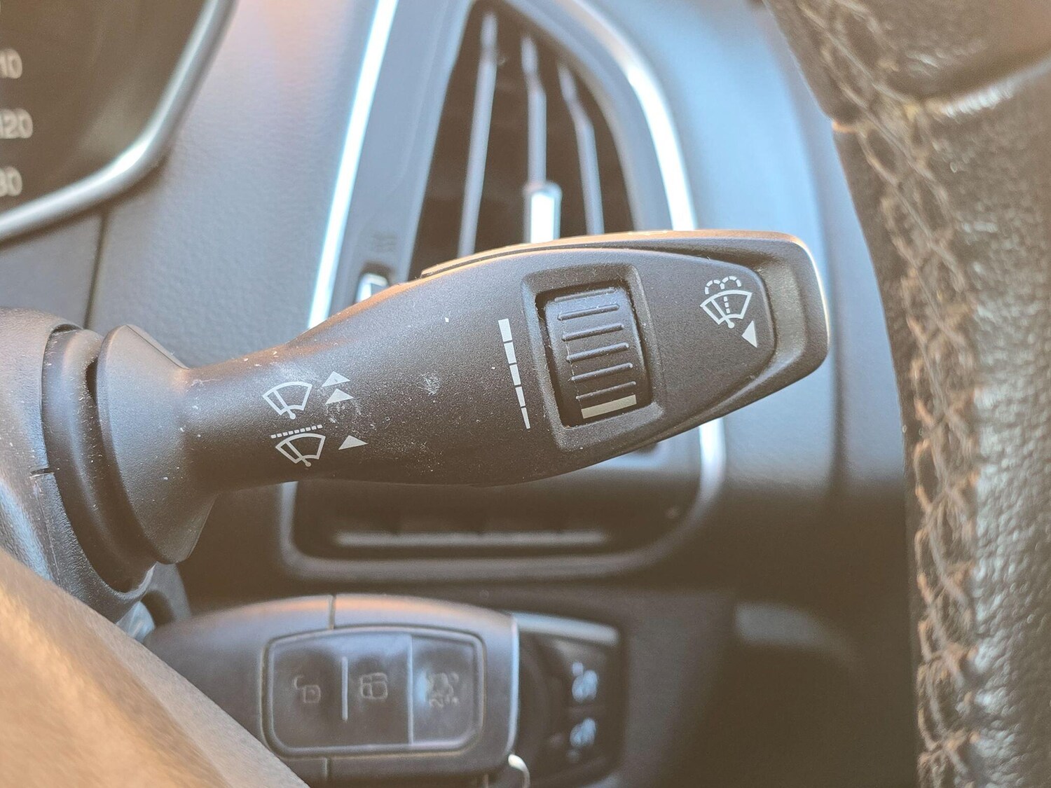 Used Ford B-MAX for sale - 78220348: Photo 24