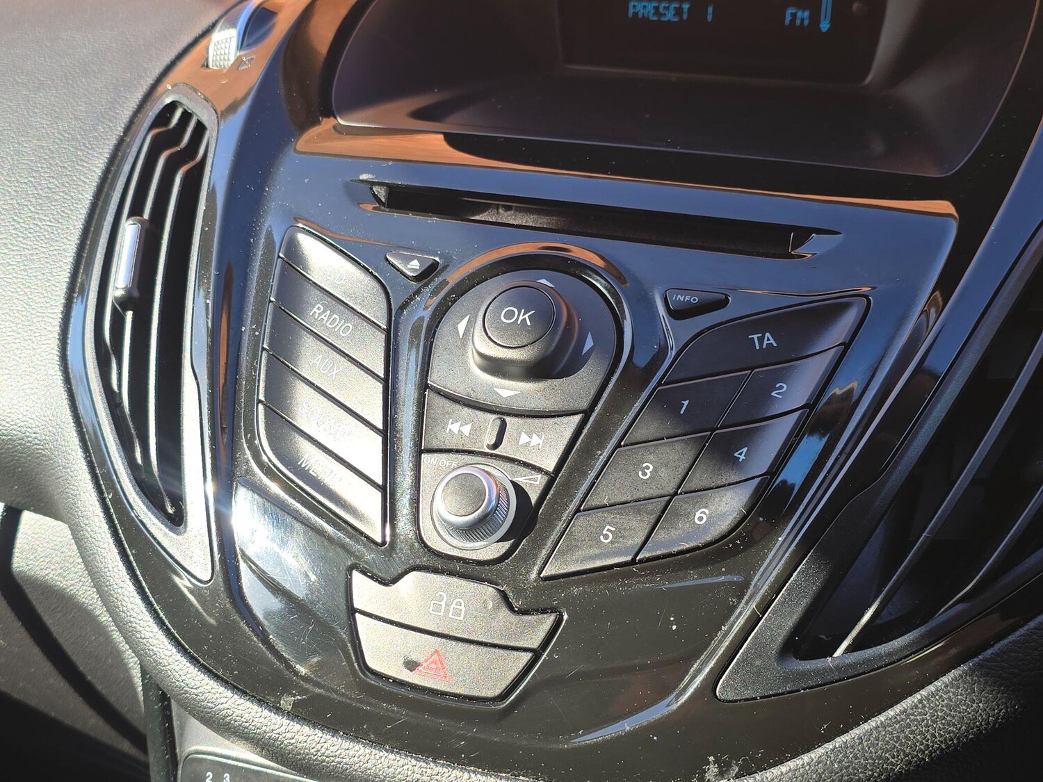 Used Ford B-MAX for sale - 78220348: Photo 28