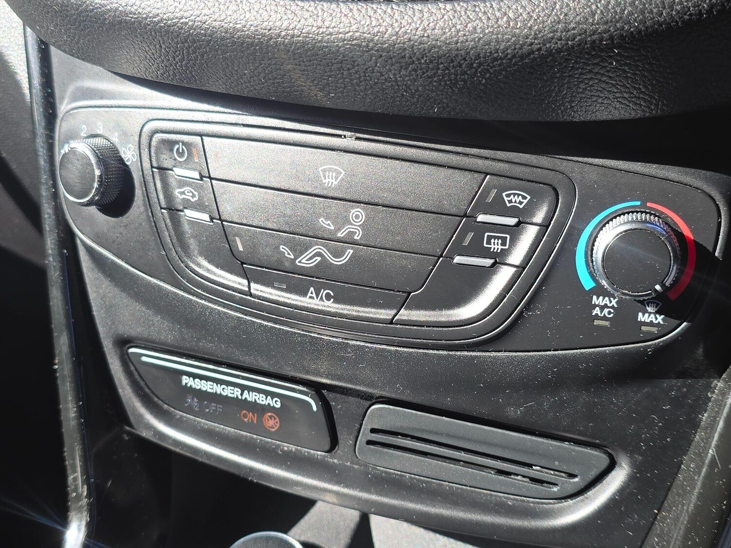 Used Ford B-MAX for sale - 78220348: Photo 29