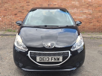 Used Peugeot 208 2013 for sale - 78922225: Photo