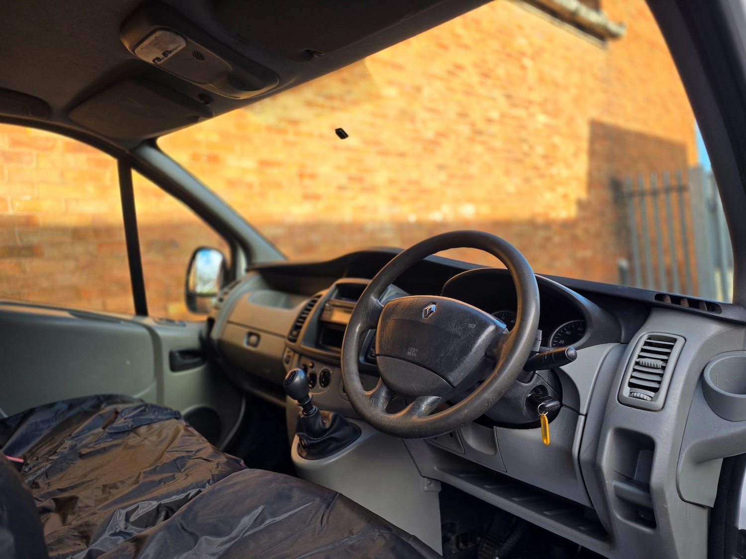 Used Renault Trafic for sale - 77769576: Photo 15