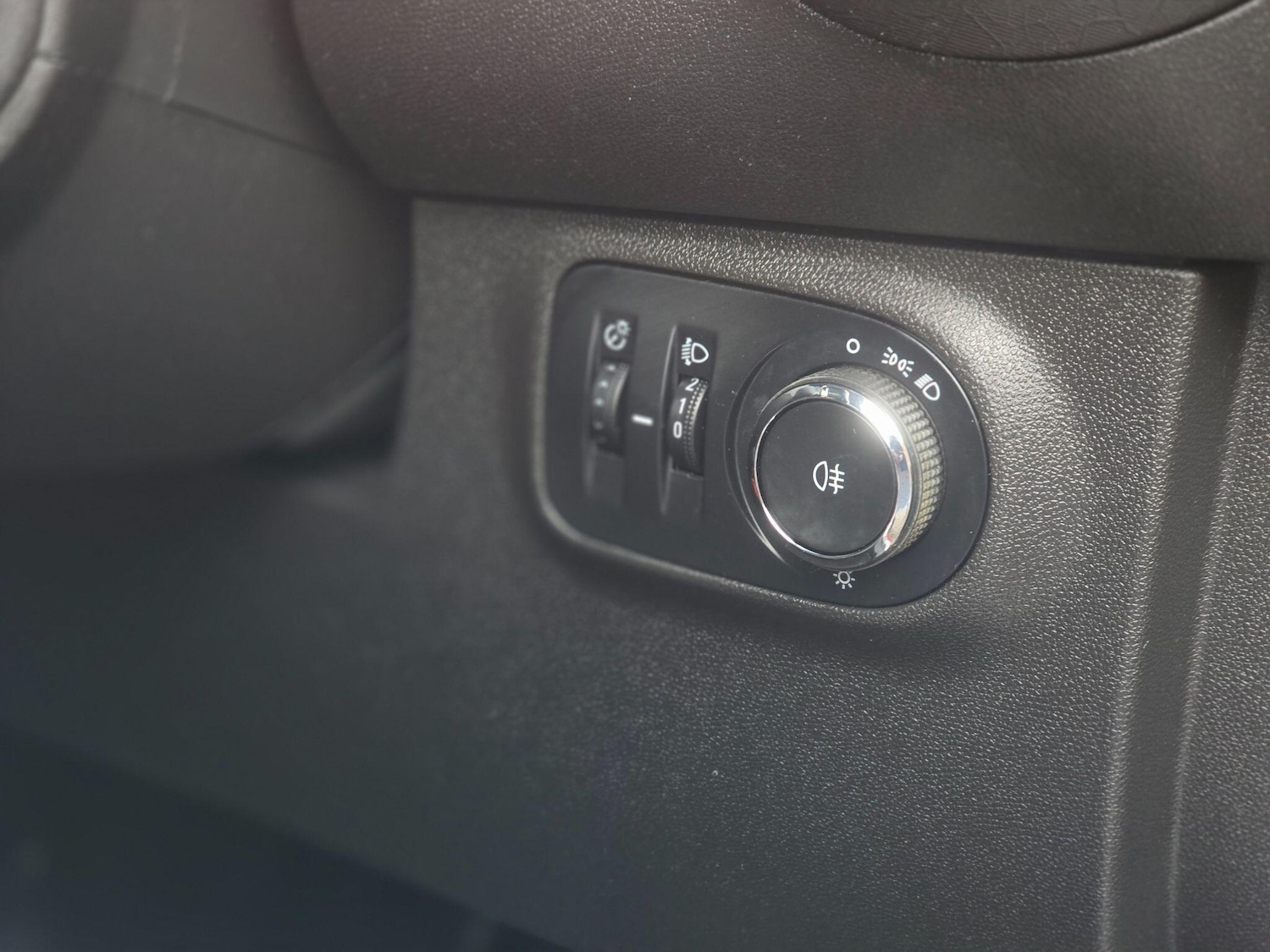 Used Vauxhall ADAM for sale - 77768349: Photo 34