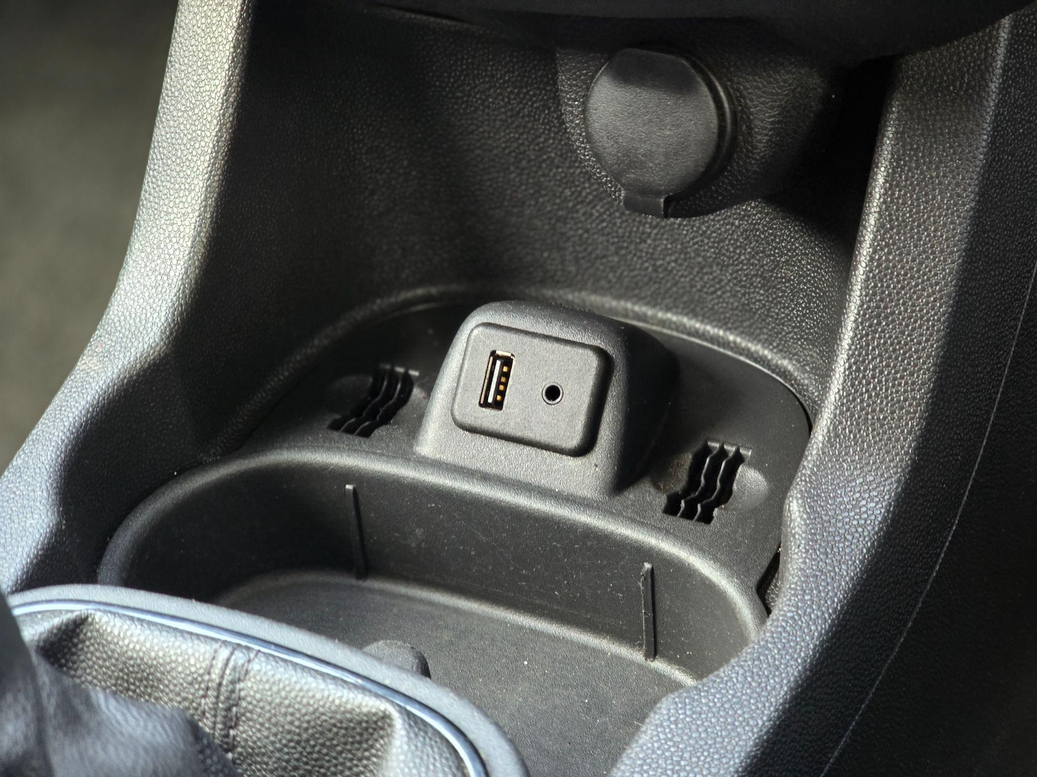 Used Vauxhall Corsa for sale - 77769472: Photo 28