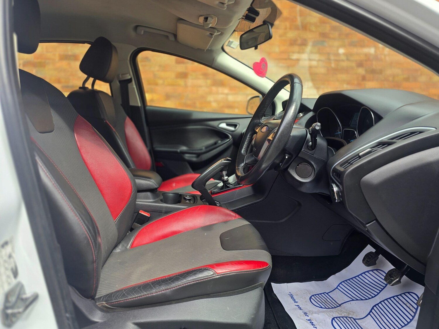 Used Ford Focus for sale - 78057890: Photo 15