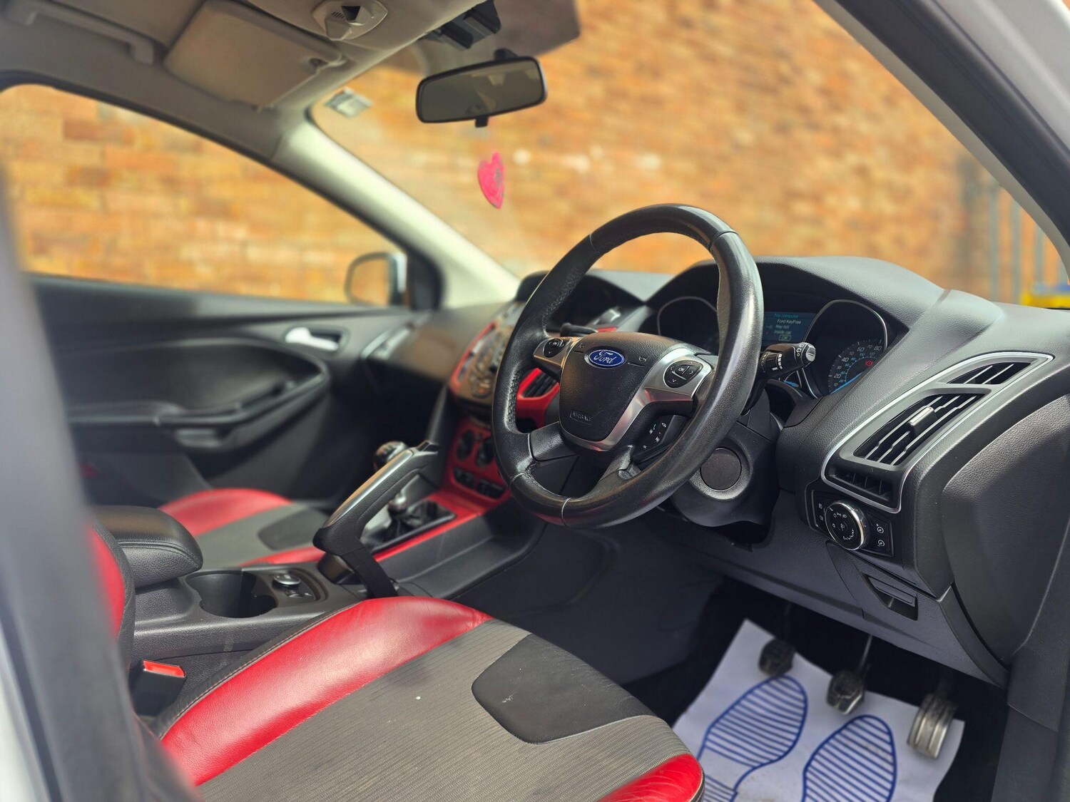 Used Ford Focus for sale - 78057890: Photo 16