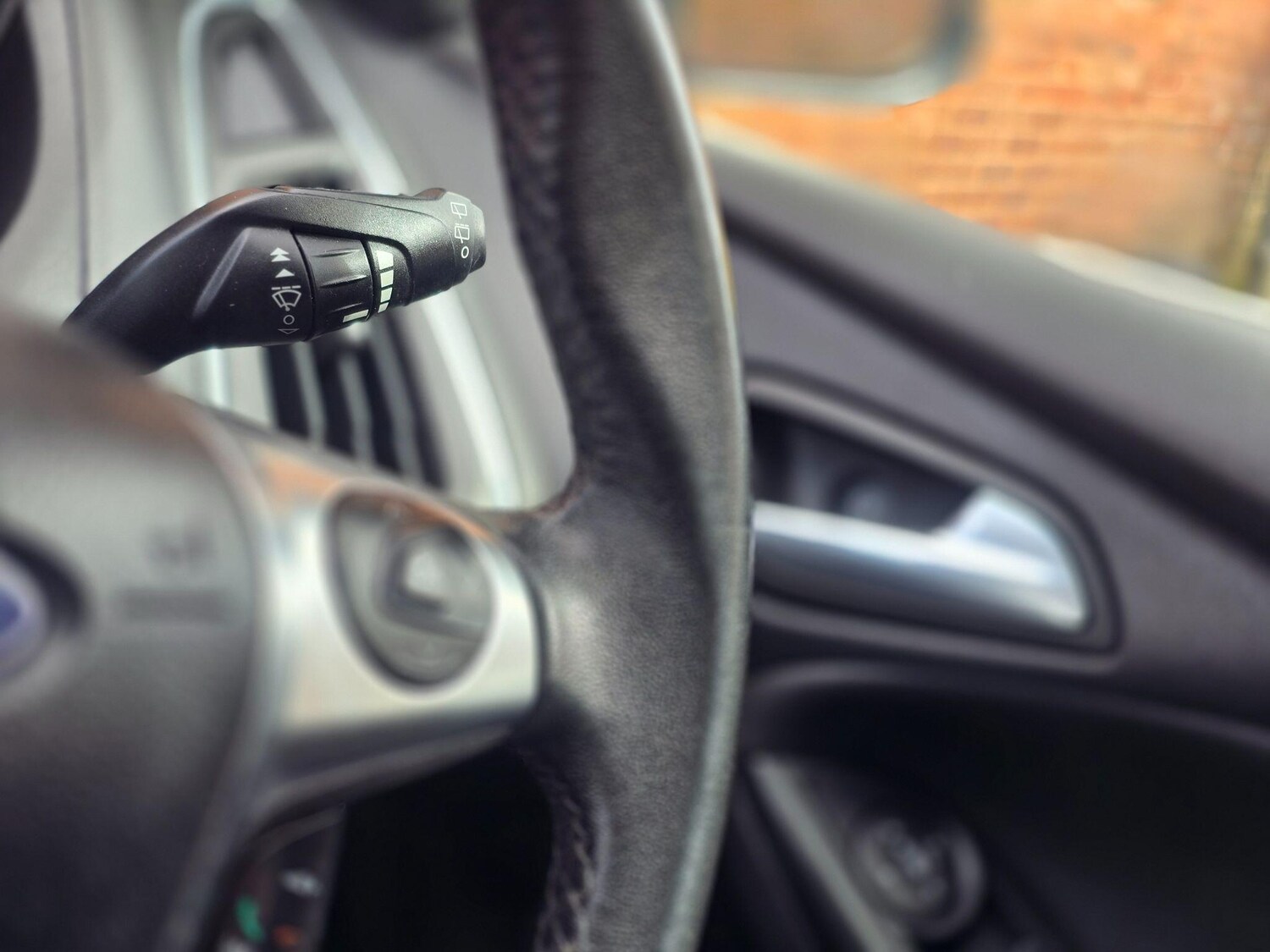 Used Ford Focus for sale - 78057890: Photo 25