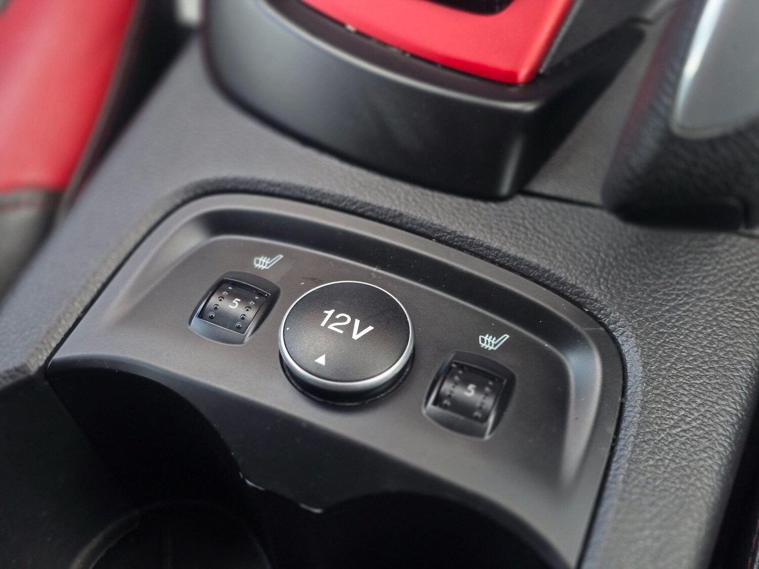 Used Ford Focus for sale - 78057890: Photo 32