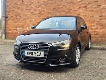 Used Audi A1 2011 for sale - 77769702: Photo